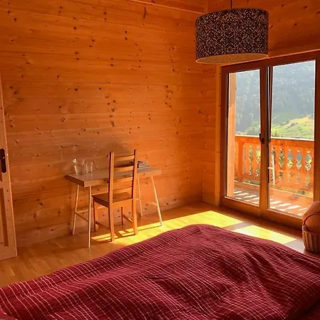 Gorgeous 4 Bedroom Modern Glacier View Chalet 아파트